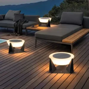 GlowPost Modern Solar Post Light