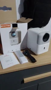 BYINTEK Love U4 Smart Mini Projector photo review