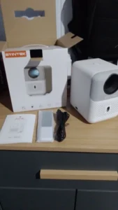 BYINTEK Love U4 Smart Mini Projector photo review
