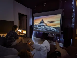 BYINTEK Love U4 Smart Mini Projector photo review
