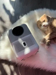 BYINTEK Love U4 Smart Mini Projector photo review